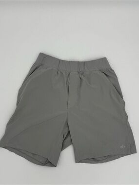 ALO Yoga Men's "Repetition" Short